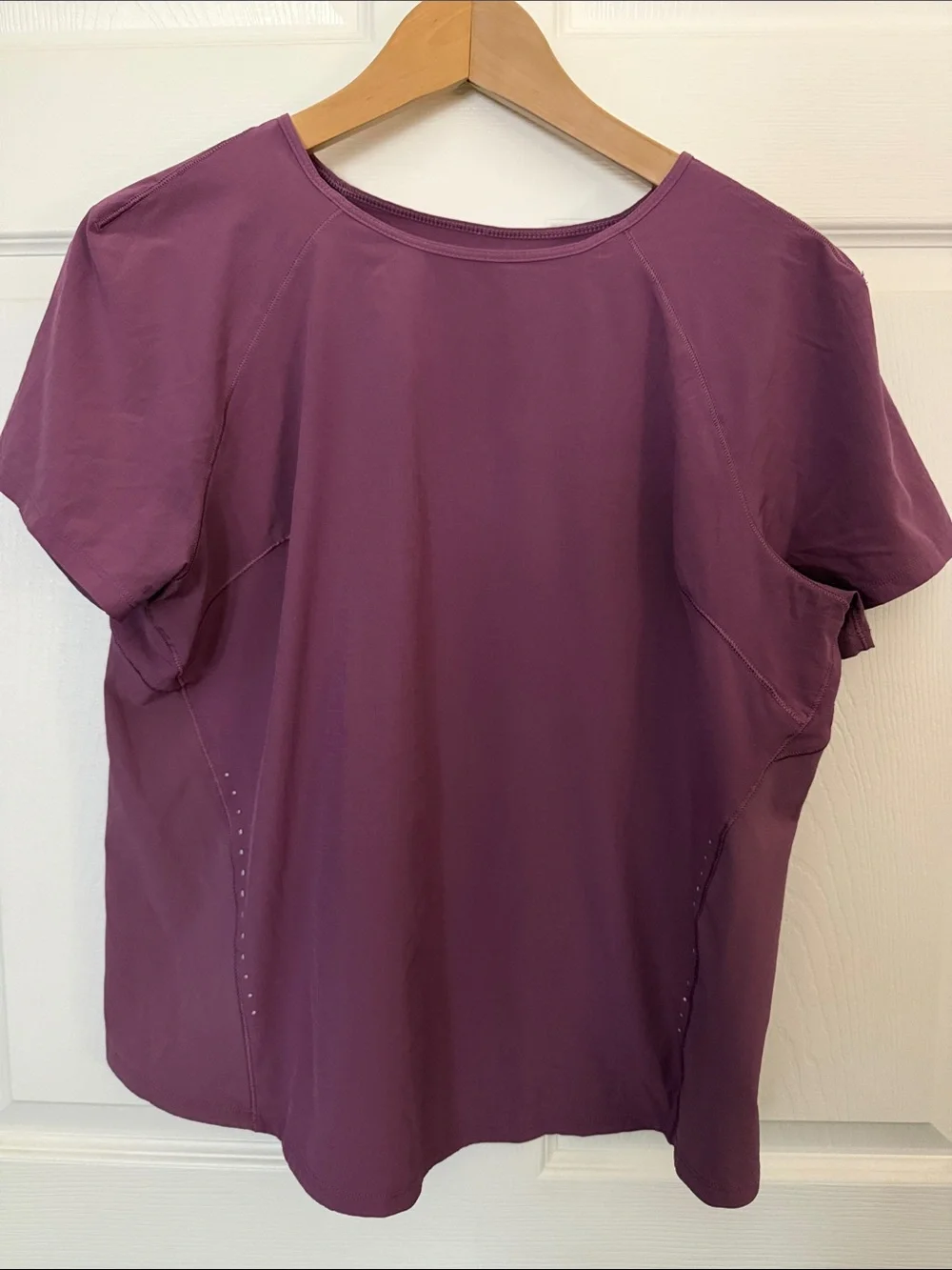Lululemon Women's Purple Short-Sleeve Active Top